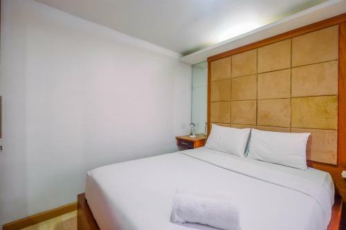 Nice And Comfort 2br Metropark Condominium Apartment By Travelio