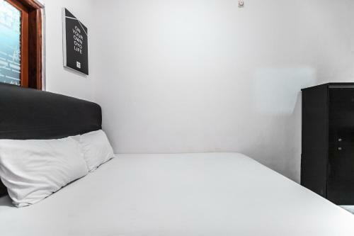Hotel Oyo Life 2925 Midys