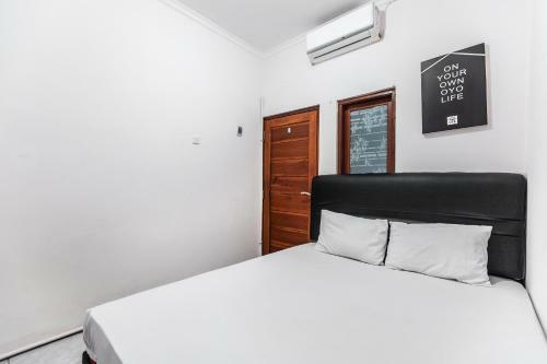 Hotel Oyo Life 2925 Midys