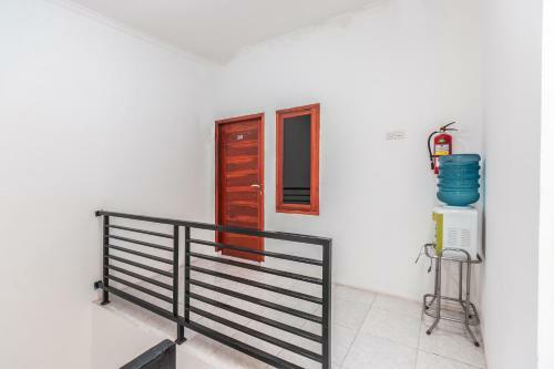 Hotel Oyo Life 2925 Midys