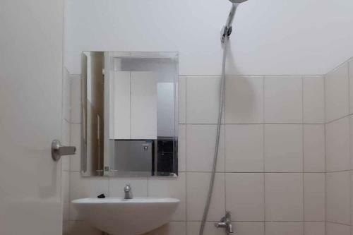 Apartment Riverview Residence Jababeka