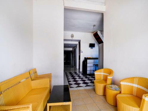 Oyo 90263 Hotel Diva Golf
