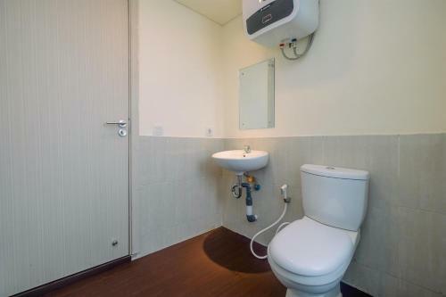 Modern Design 3br At Meikarta Apartment By Travelio