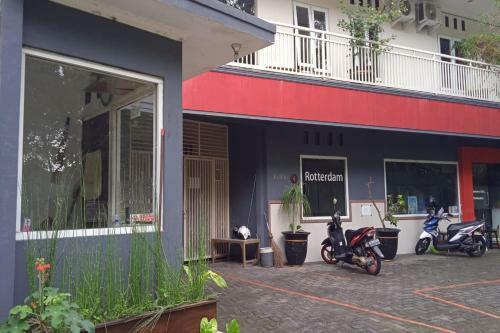 Hotel Penginapan Rotterdam
