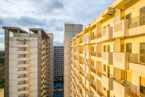Hotel Skyview Sentul Tower Apartments