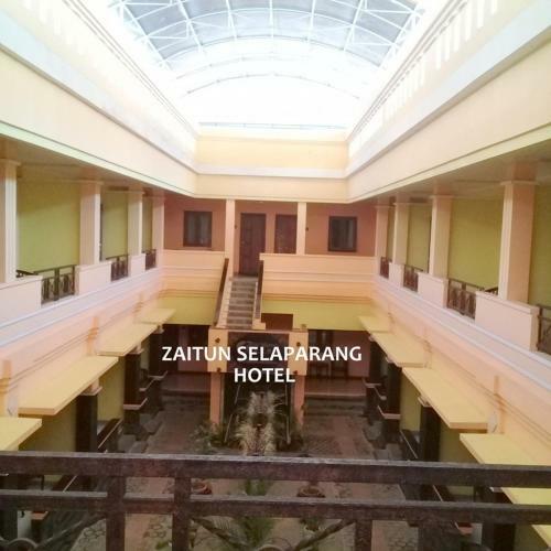 Zaitun Selaparang Hotel
