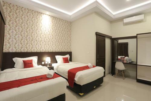 Hostal Reddoorz Plus Near Solo Paragon Mall