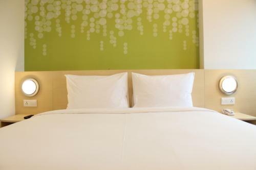 Zest Hotel Parang Raja Solo