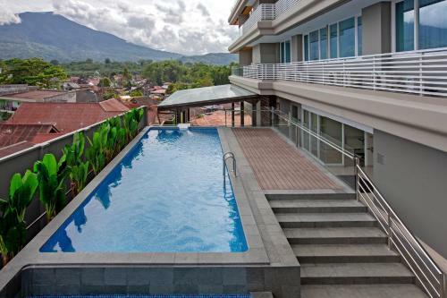 Hotel Santika Bukittinggi