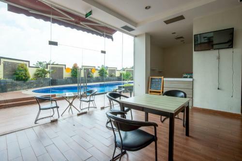 Hotel Sultan Premiere Easton Park Serpong