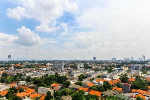 Modern Studio Akasa Pure Living Apartment By Travelio