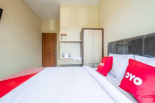Hotel Oyo 2132 Pondok Avicenna