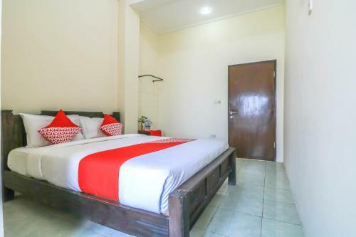 Oyo 1054 Bayak Bali Hotel