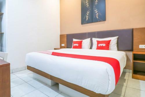 Hotel Oyo 1486 Tantular Residence