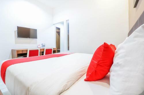Hotel Oyo 1486 Tantular Residence