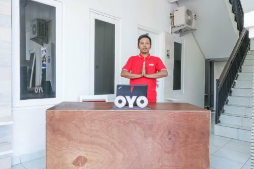 Hotel Oyo 1486 Tantular Residence