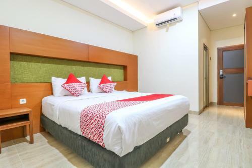 Hotel Oyo 2234 Dewi Uma House