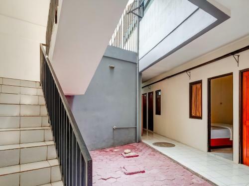 Hotel Oyo 3878 Graha Hsc Syariah