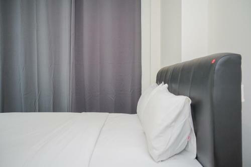 Spacious And Cozy 1br At Tree Park Apartment By Travelio