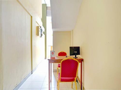 Hotel Oyo 90302 Wisma Damai