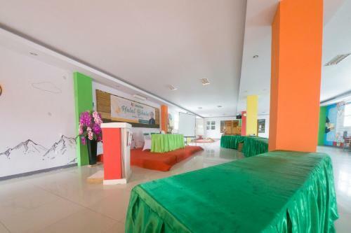 Hotel Reddoorz Plus Syariah @ Pentadio Gorontalo
