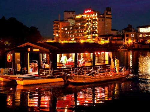 Mikuma Hotel
