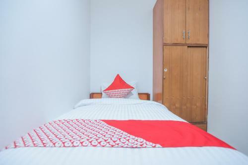 Hotel Oyo 150 Harmoni Residence