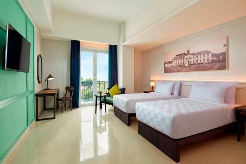 Jambuluwuk Thamrin Hotel