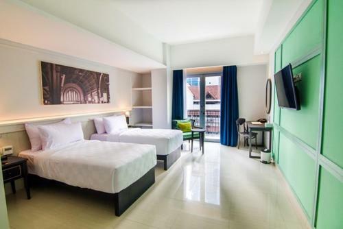 Jambuluwuk Thamrin Hotel