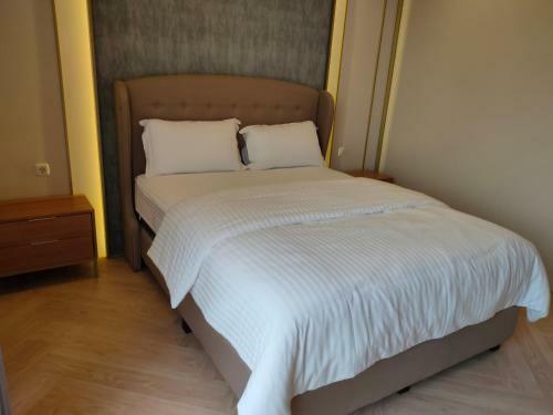 Hotel Adotel