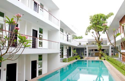Hotel Ampera Avenue Residence