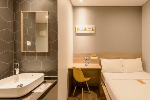 Hotel Yellow Bee Tanah Abang