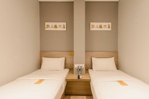 Hotel Yellow Bee Tanah Abang