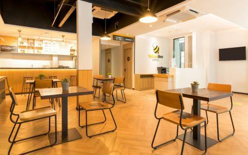 Hotel Yellow Bee Tanah Abang