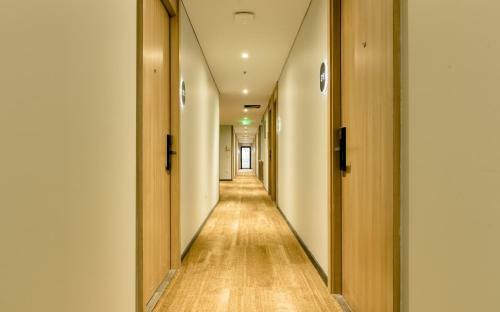 Hotel Yellow Bee Tanah Abang