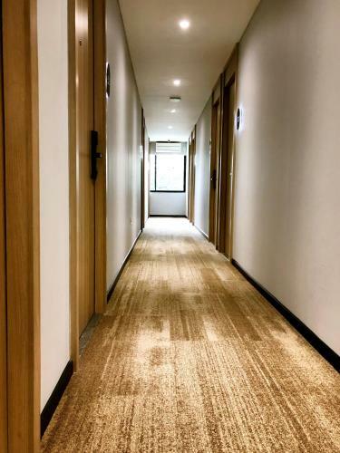 Hotel Yellow Bee Tanah Abang