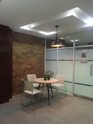 Hostal Vysha Residence