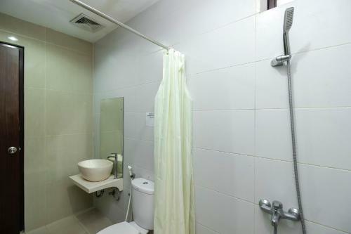 Hostal Reddoorz Plus @ Tb Simatupang