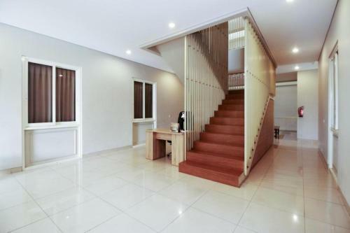 Hostal Home 899 Patal Senayan