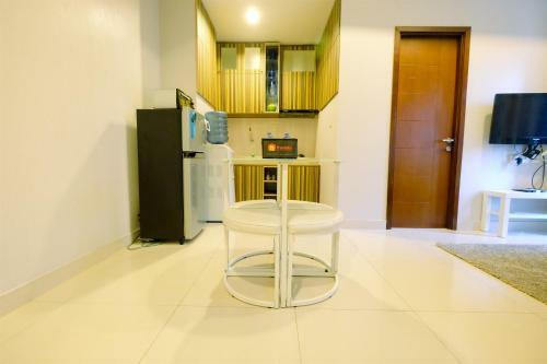 Modern 2br Capitol Park Residence Apartment By Travelio