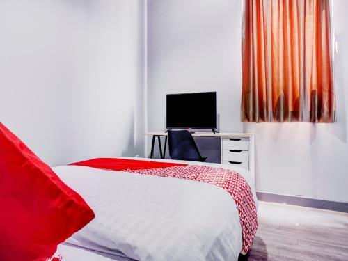 Hotel Oyo 1805 Fatmawati Mansion Syariah