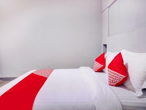 Hotel Oyo 1805 Fatmawati Mansion Syariah