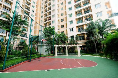 Classic 2br City Home Moi Apartment By Travelio