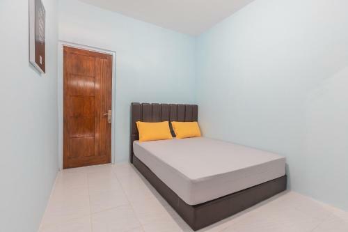 Hotel Oyo Life 2445 Gardenia Residence