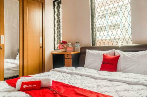 Hostal Reddoorz Near Duta Merlin