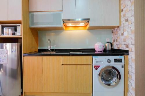 Exquisite Studio Menteng Park Apartment By Travelio