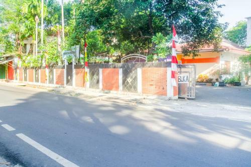 Hotel Oyo 3922 Wisma Minongga