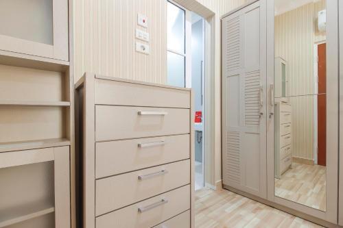 Hostal Reddoorz Plus @ Kwitang 2