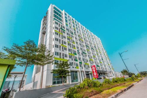 Hotel Oyo 258 Flagship The Enviro Cikarang