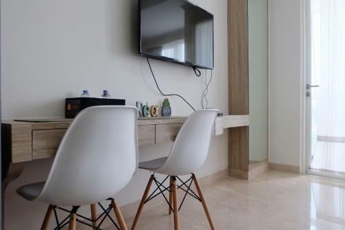 Comfy Studio Menteng Park Apartment By Travelio